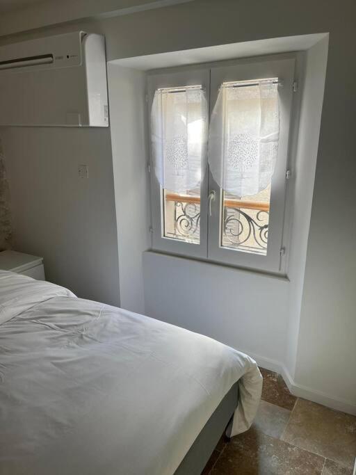 Strelizia - New Central Old Antibes For 4 Ac Экстерьер фото